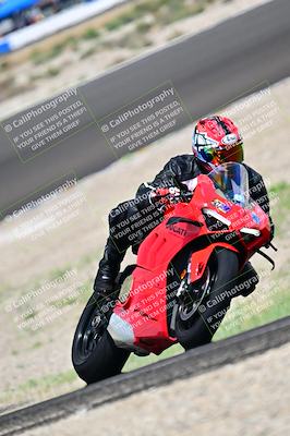 media/Apr-18-2025-TrackDaz (Fri) [[45f5874c44]]/B Group/Session 5 (Turns 5 and 6 - Inside)/